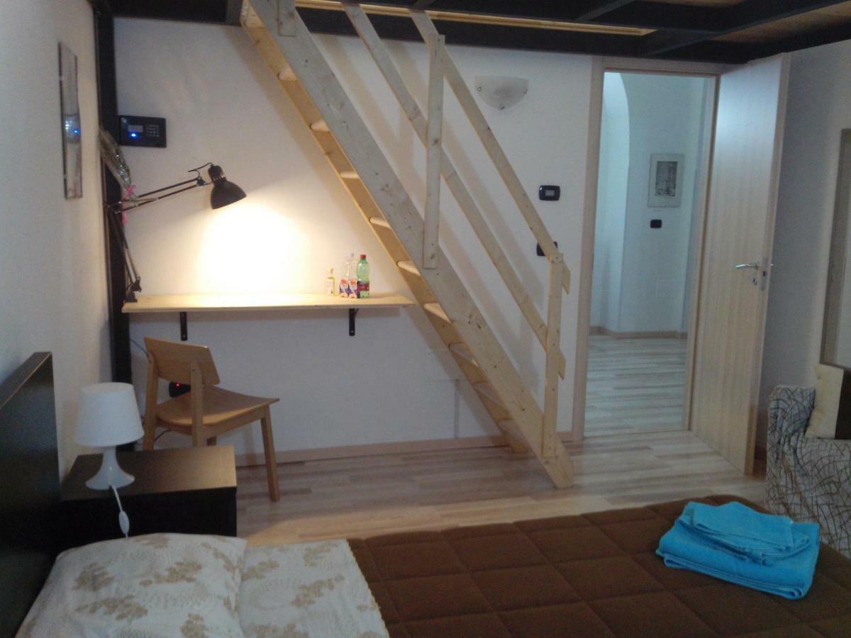 Ferienwohnung Happy Sunday Trani Exterior foto